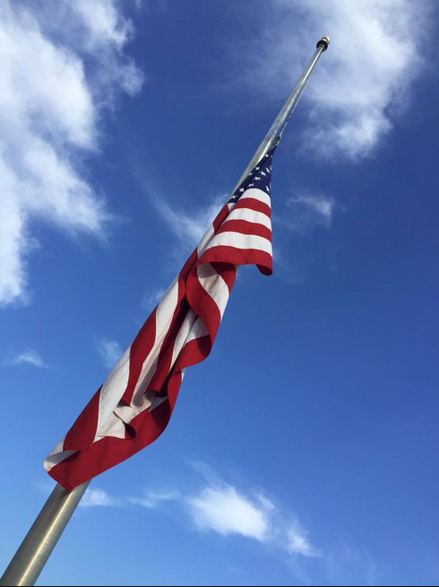 Flag-CityHall